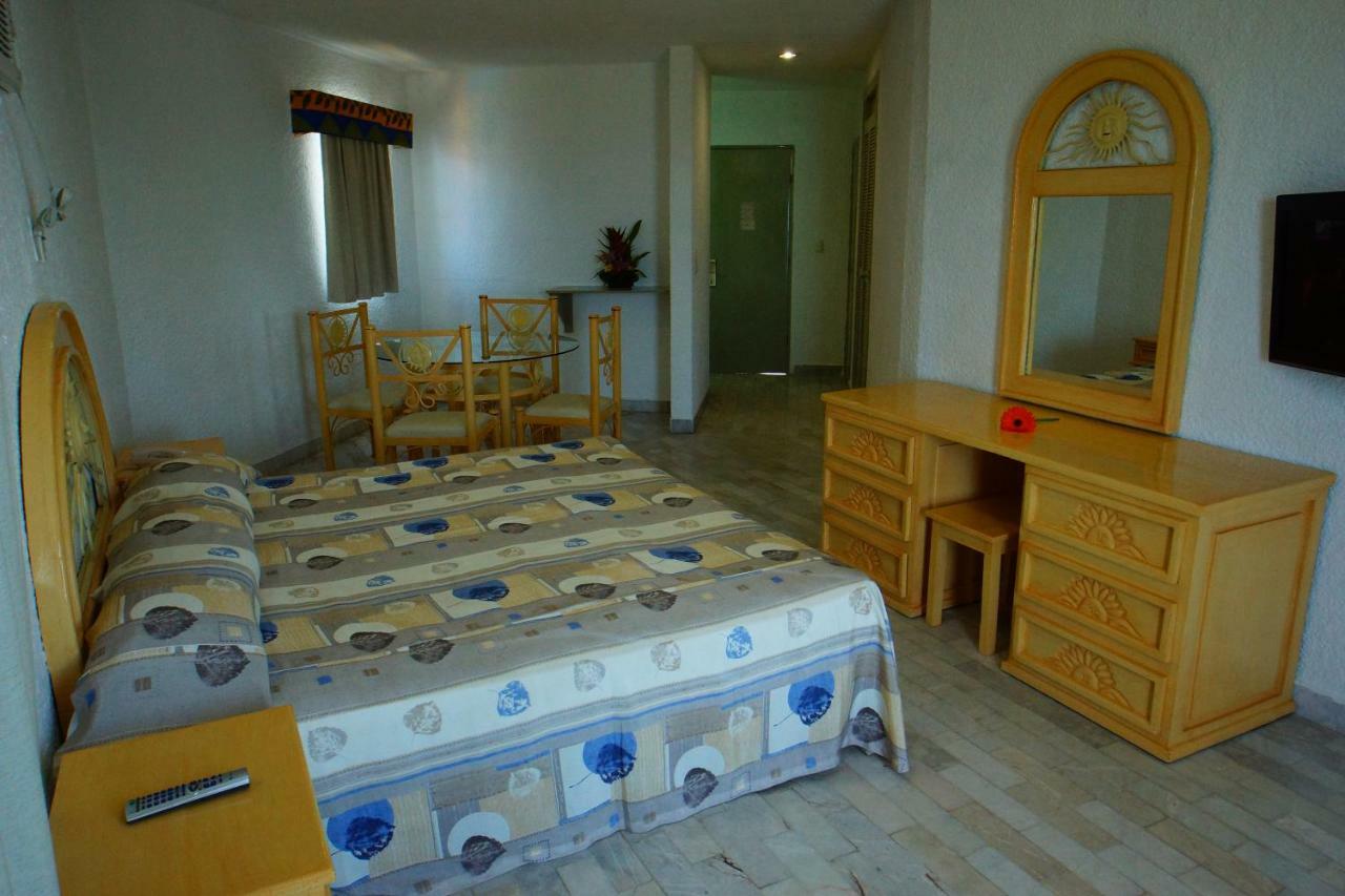 Hotel Imperial Las Perlas 3*