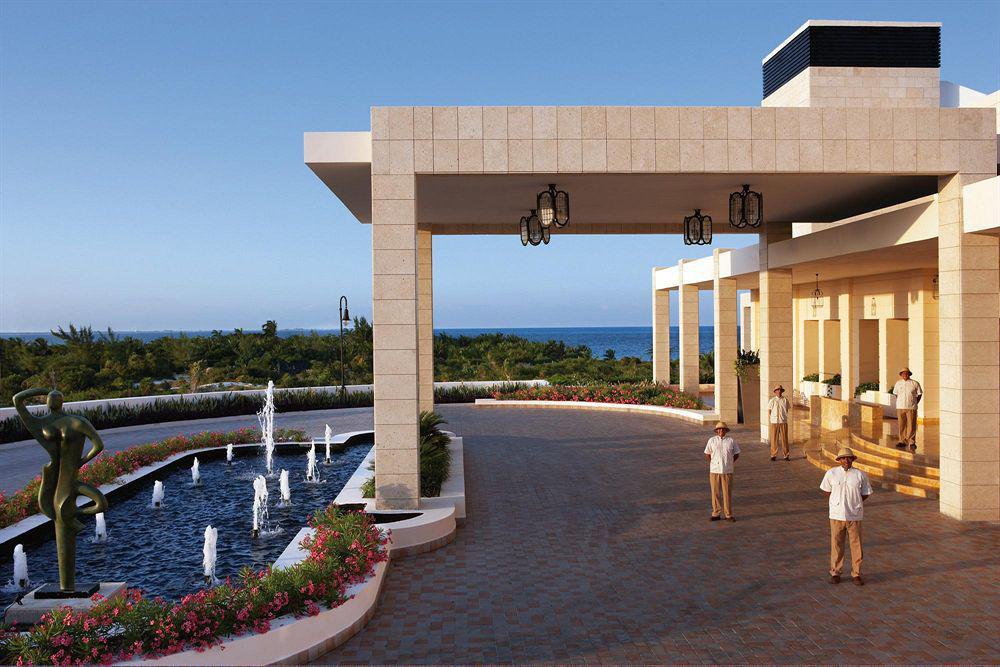 Hotel Excellence Playa Mujeres (adults Only)