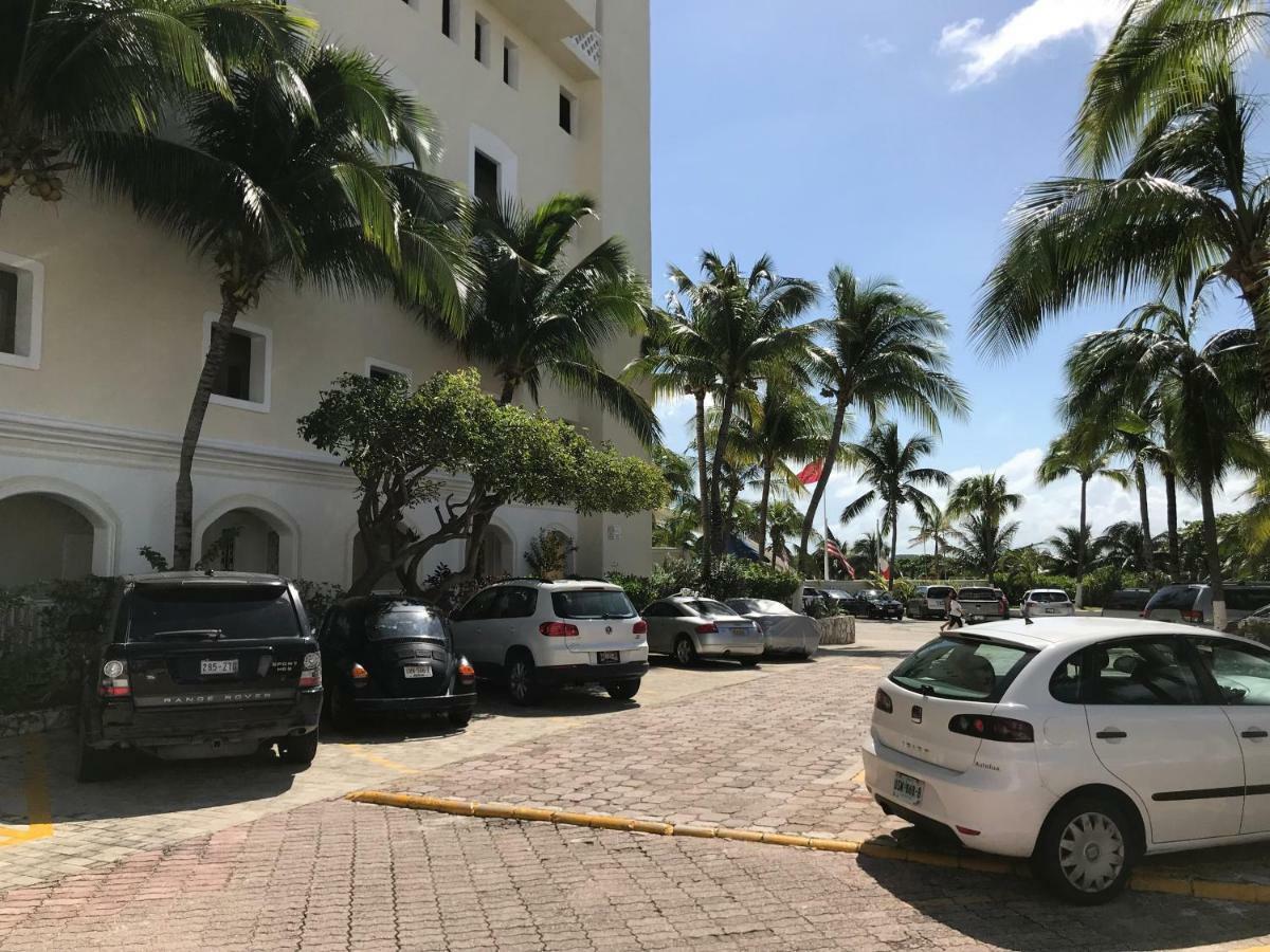 Beachfront In The Best Location! * Cancún