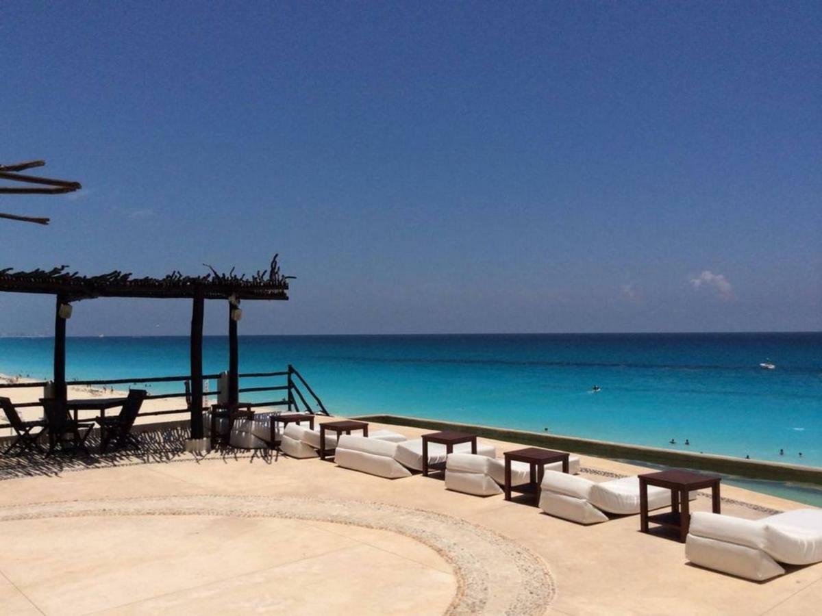 Beachfront In The Best Location! * Cancún