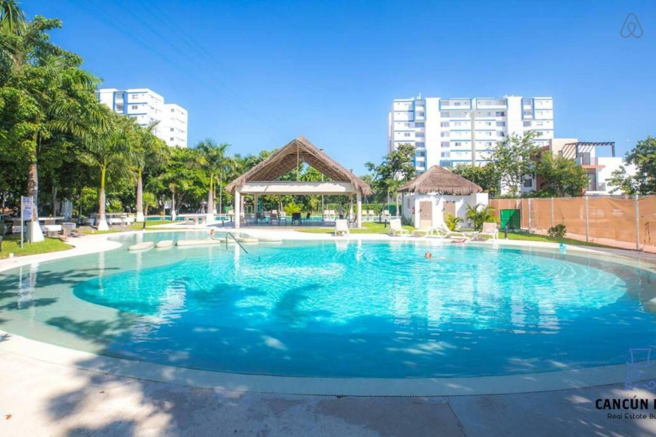 Liverte Luxury Cancun