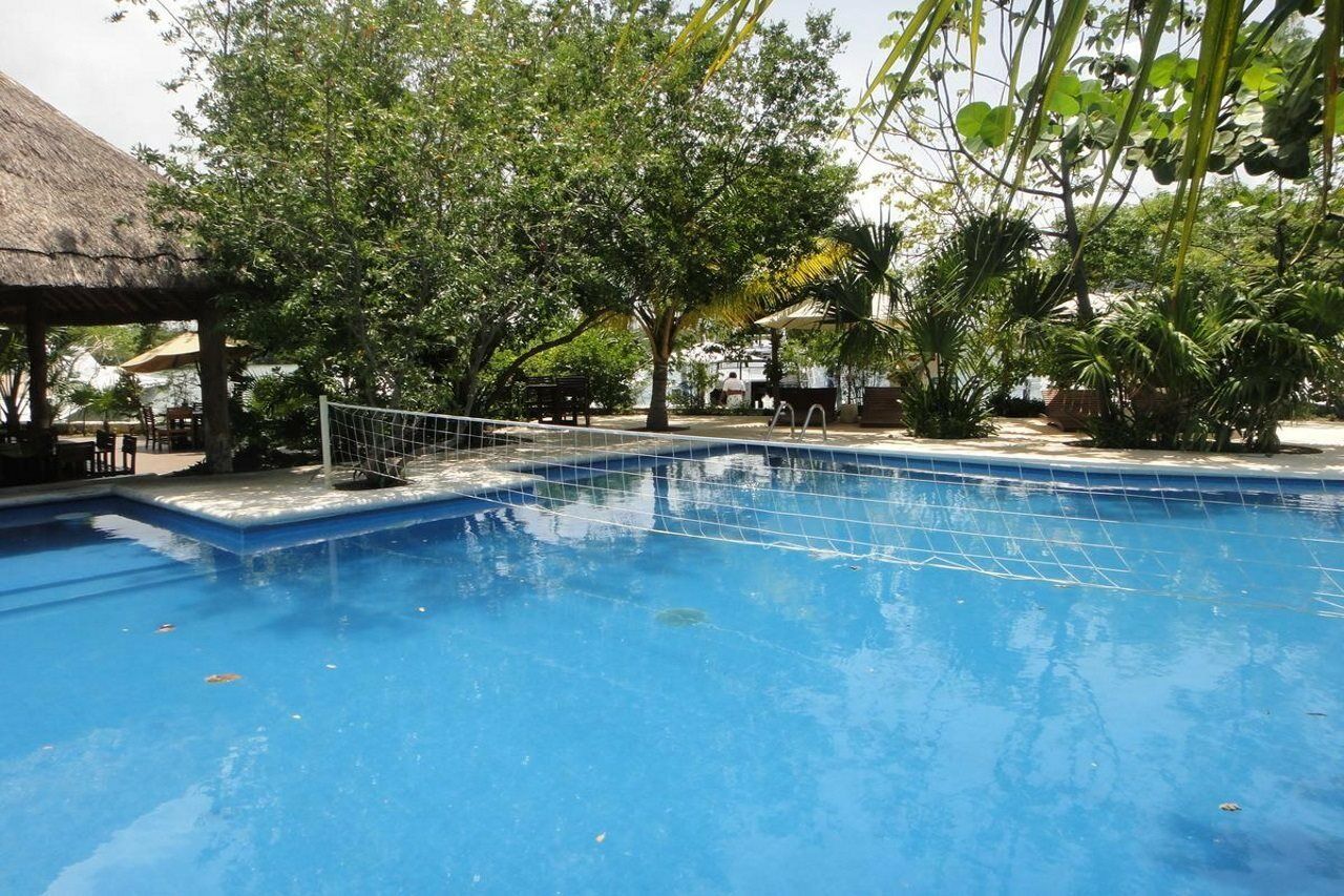 Sotavento & Yacht Club 3* Cancún