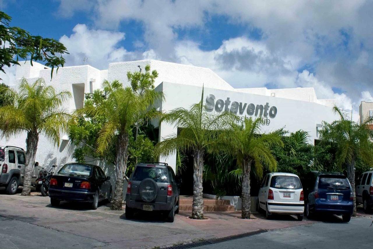 Sotavento & Yacht Club 3* Cancún
