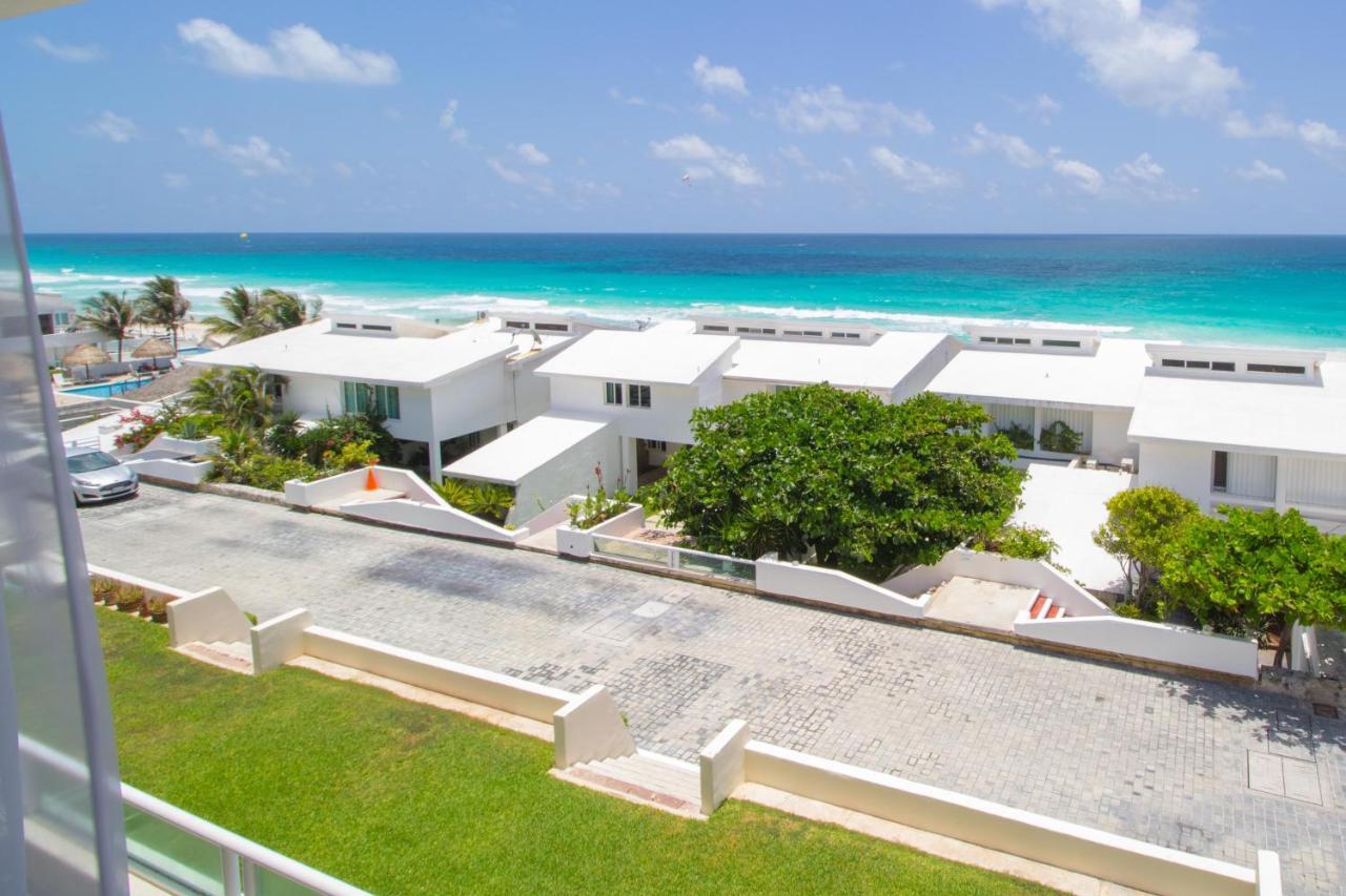 Penthouse Ocean Front, Steps To The Beach Apartment Cancun