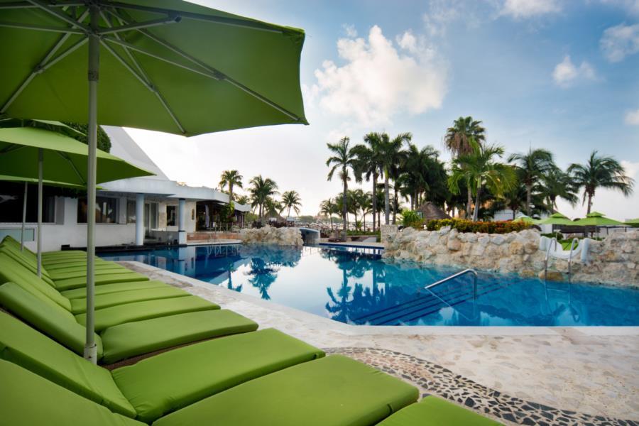 Sunset Marina & Yacht Club Resort