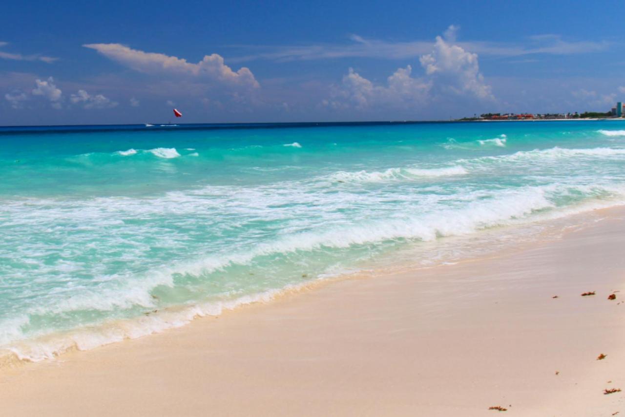 Beach, Fun & Relax At The Zone In * Cancun