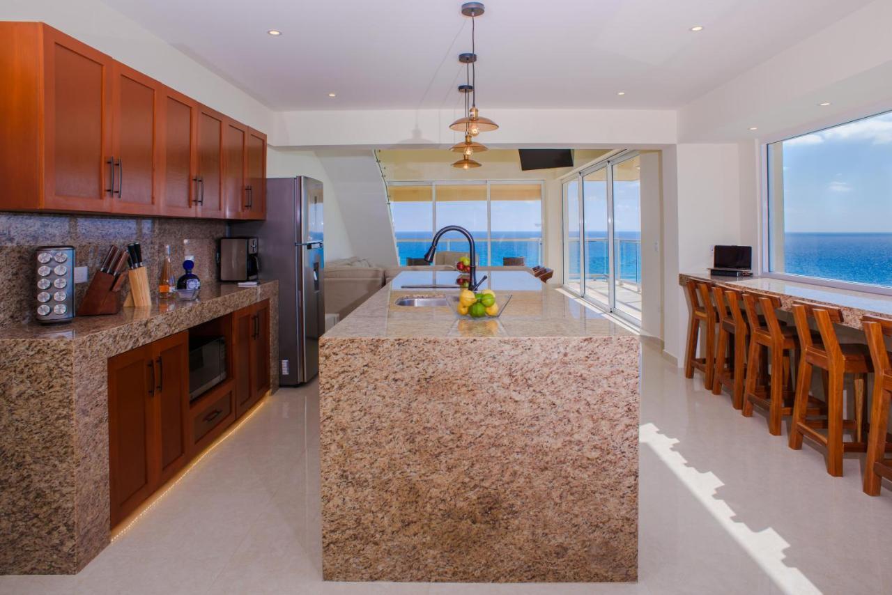 Aparthotel 2 Story Oceanfront Penthouses On Beach! *