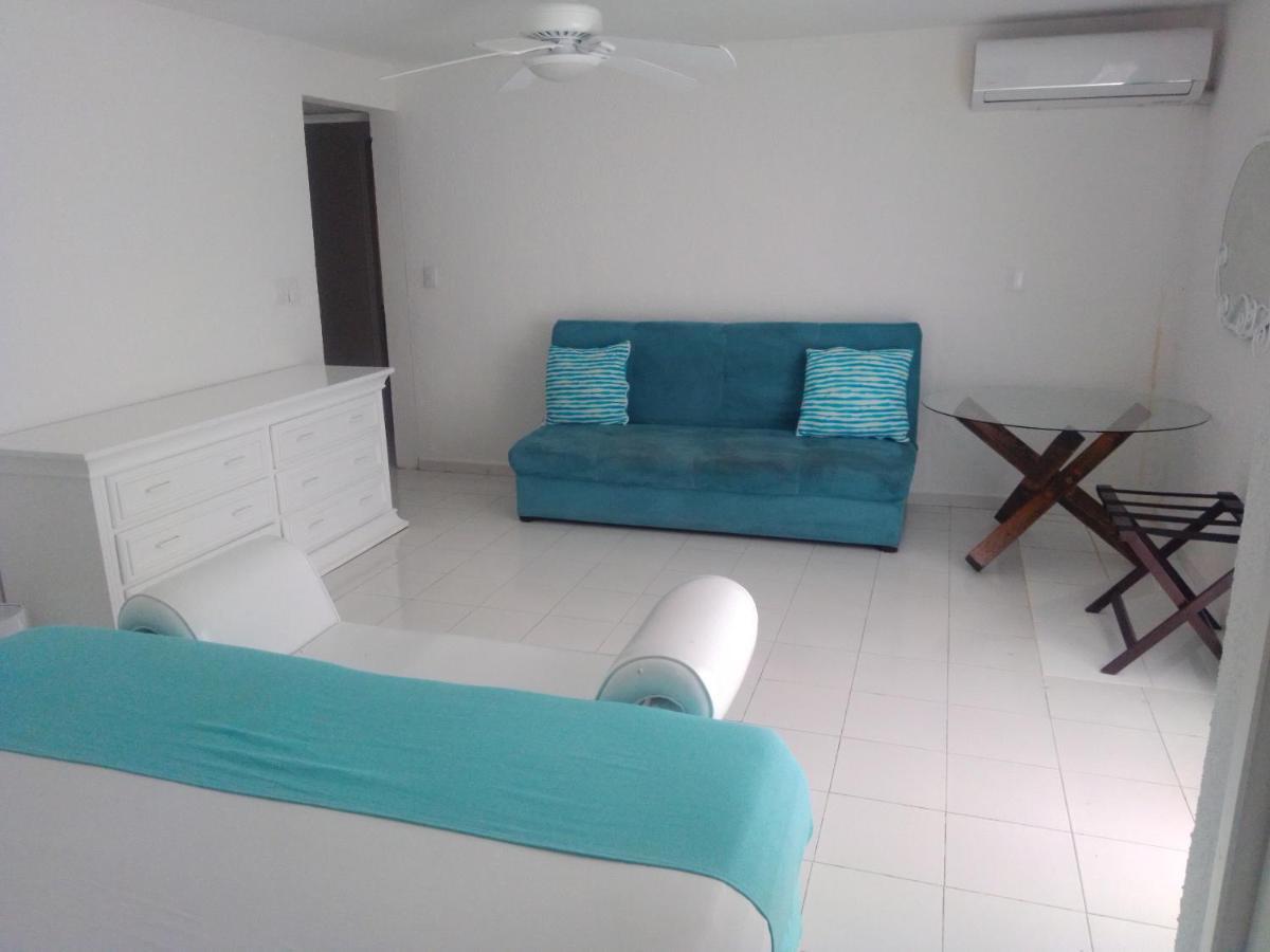 Exceptional, Wide And Charming Apartment, Excellent Location *