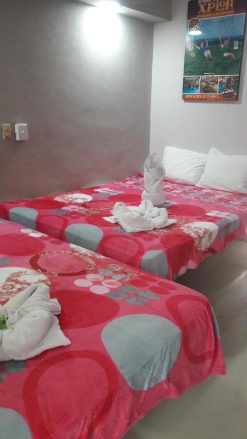 Azteca 2* Cancun