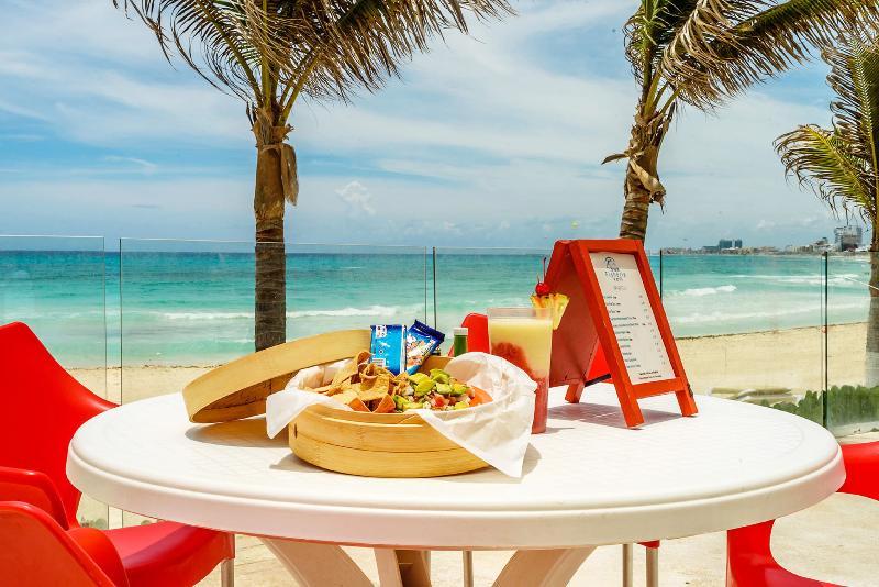 Hotel Krystal Cancun