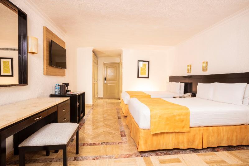 Krystal 4* Cancun