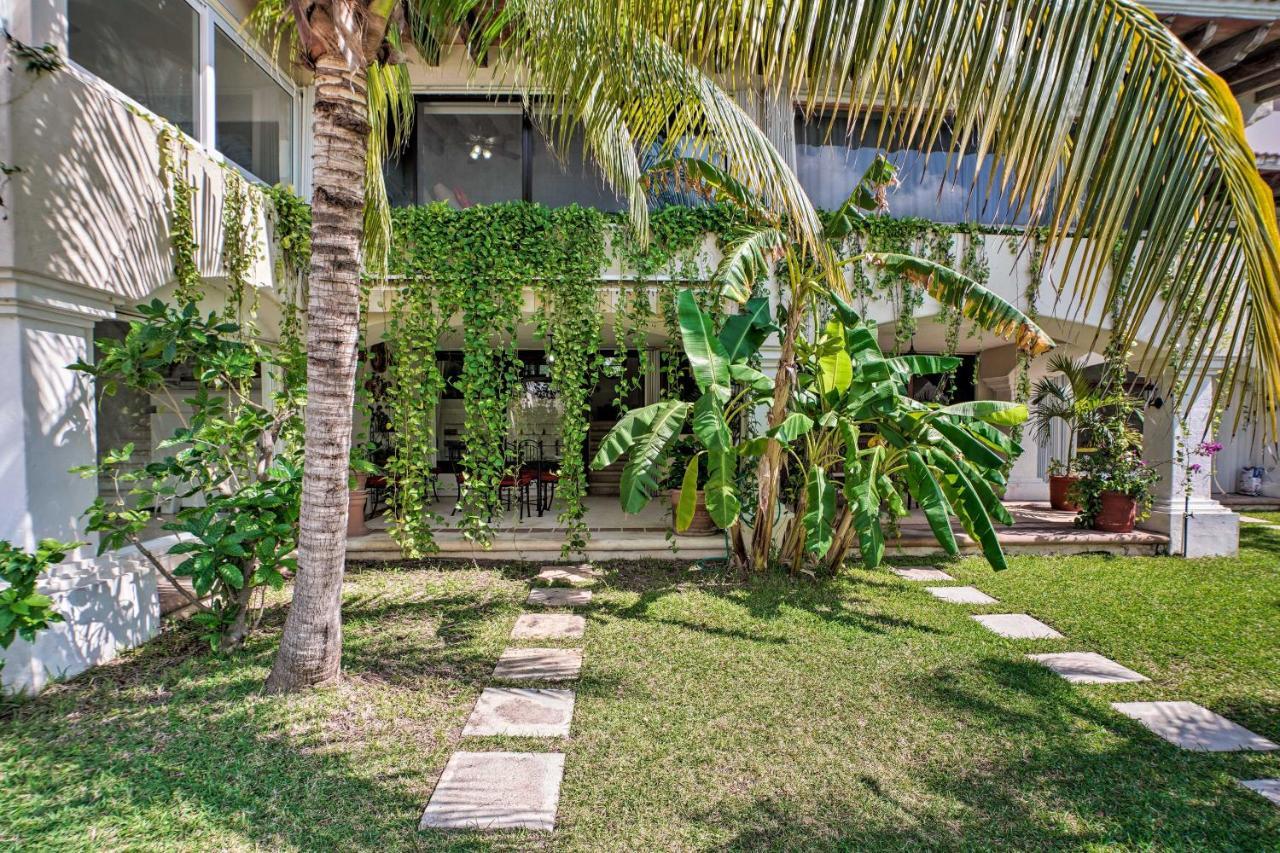 Updated Oceanside Townhome With Pool Walk To Beach! Holiday home