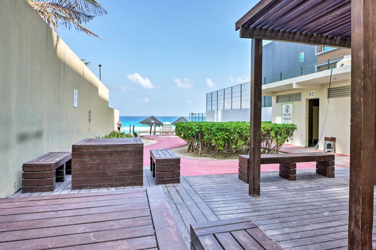 Updated Oceanside Townhome With Pool Walk To Beach!