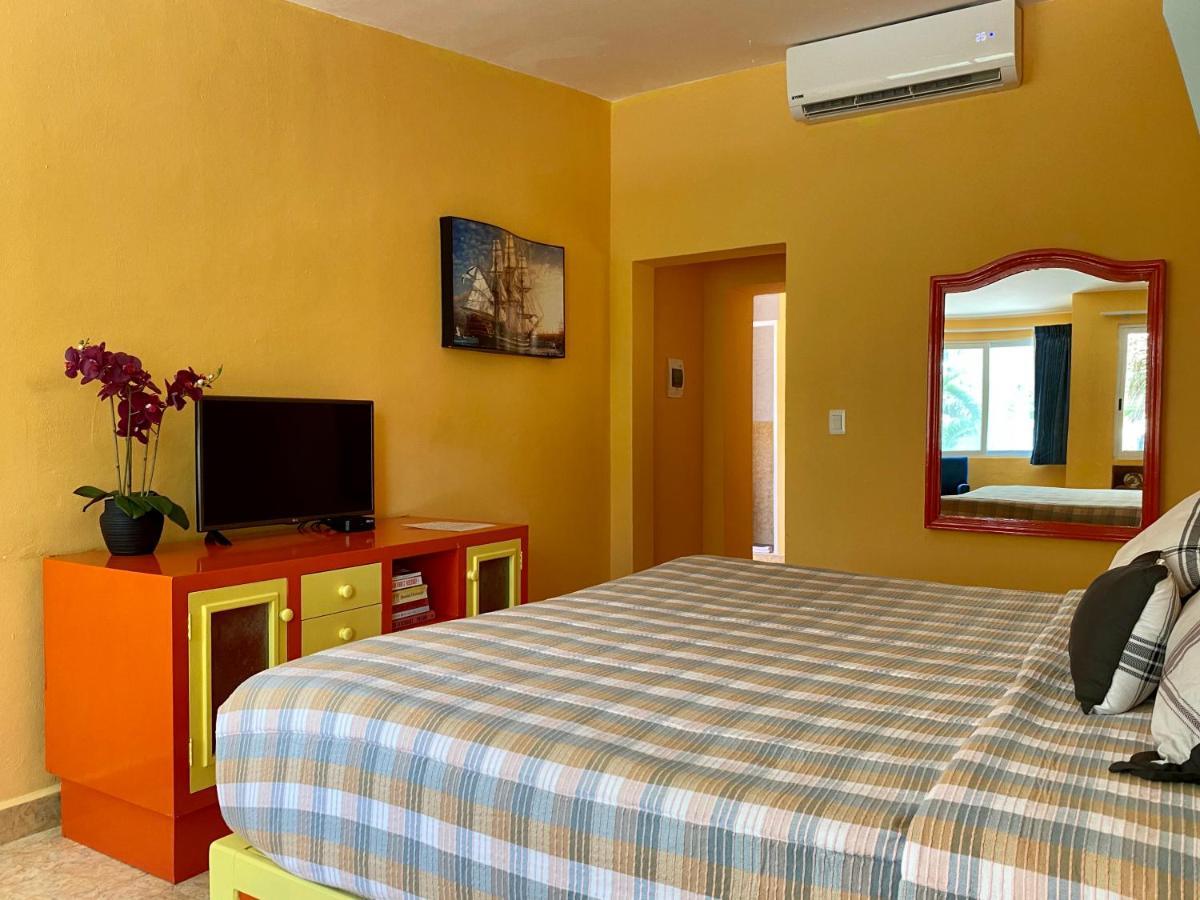 Villa Eight Bedroom Beach House Cancún