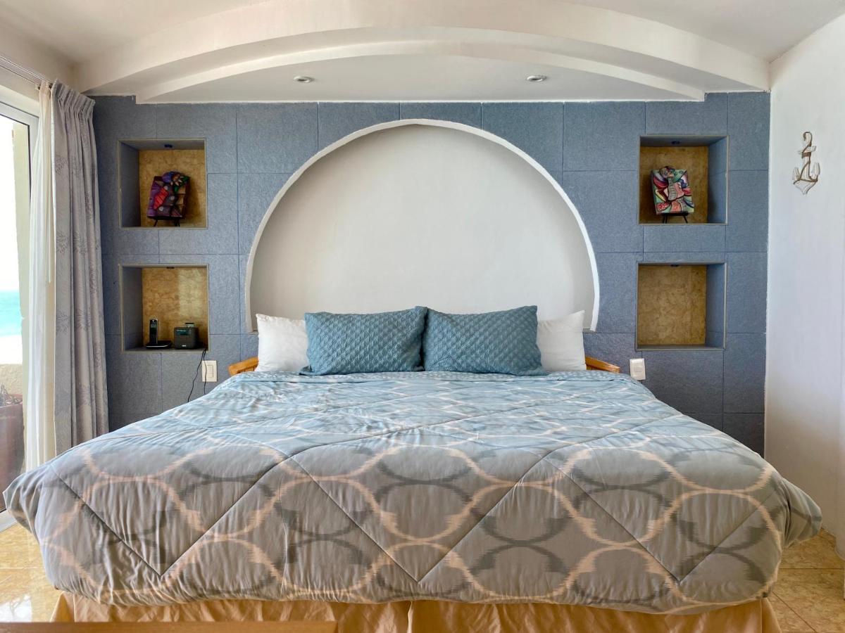 Villa Eight Bedroom Beach House