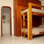Hostal Mana Cancun