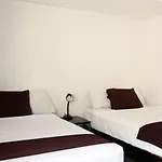 Hotel & Hostal Casa De Luz Cancun