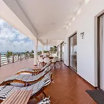Amazing 5 Bedroom Villa On The Beach!
