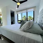 Beautiful Loft With Unique Rooftop & Location!