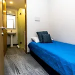 Luxury 3 Bedroom Condo Rooftop Pool, Near The Beach
