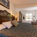 Tsaakik Jungle Hotel & Spa