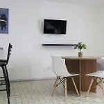 Lindo Y Amplio Departamento En Planta Baja 2 Hab -Col106
