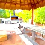Casa Mateo