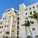 Cancun Plaza By Andiani Travel