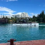Catamaran De Lujo Hasten