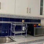 Accommodation In Cancun With A Pool, Tv, Wi-Fi, And Ac