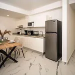 Modernidad Y Confort En Armonia