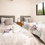 Acogedor Con Excelente Amenidades