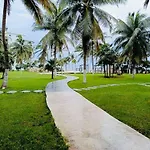 Hermoso Condominio