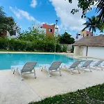 Lovely 2 Bedroom 2 Bathroom Condo