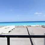 Ocean View, 2 Bedrooms, King Beds Beach Access
