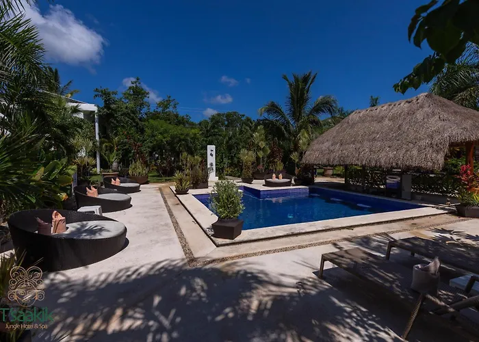 Tsaakik Jungle Hotel & Spa