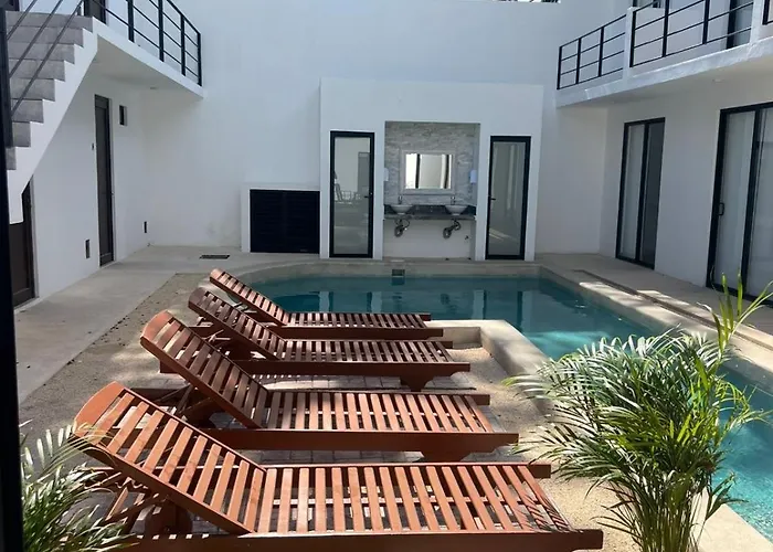 Apartamentos Marea Close To The Airport (Adults Only)