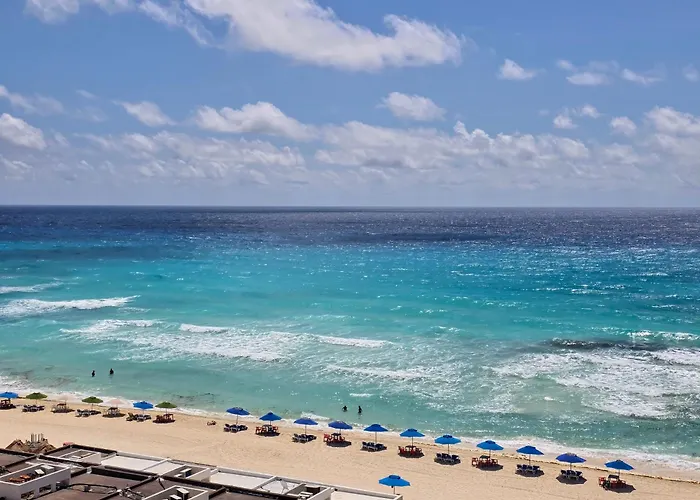 Modern Penthouse, Beautiful Ocean View, Cancun
