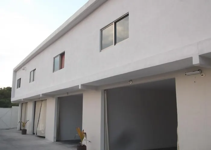 Motel Del Rey