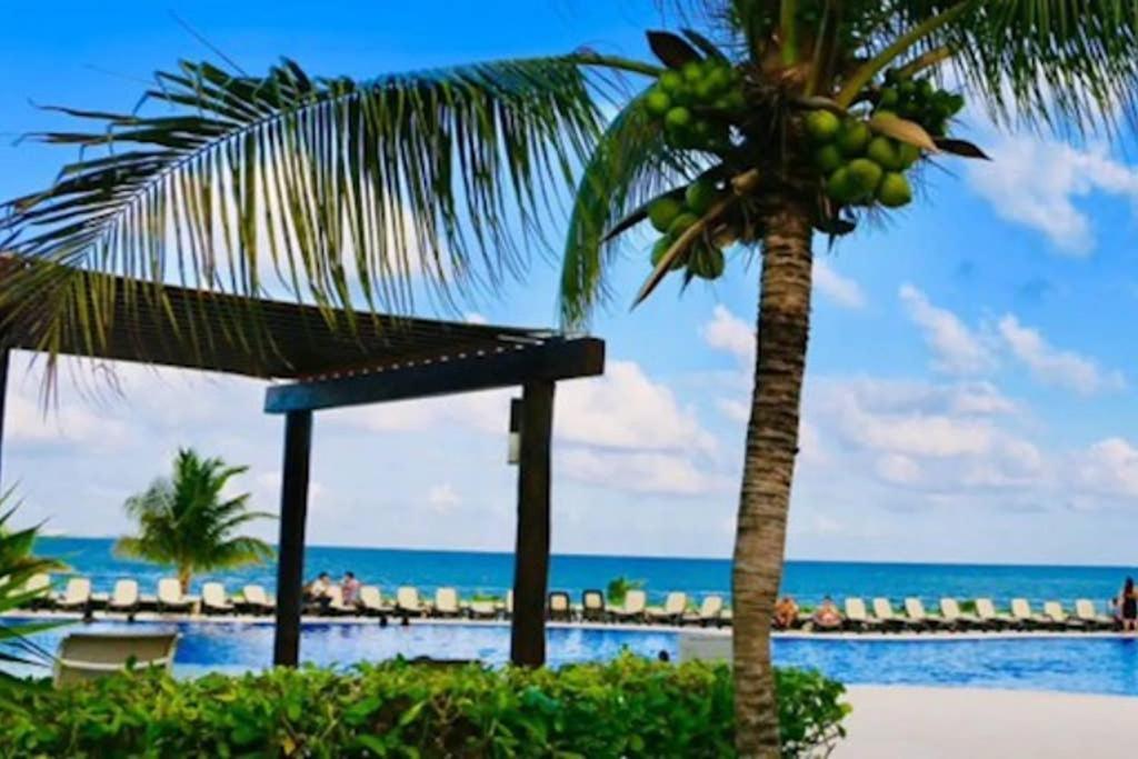 Amara Beachfront Caribe R * Cancun