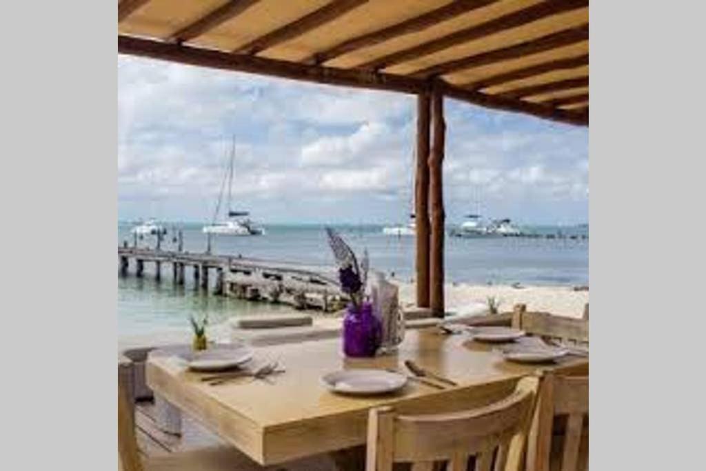 Amara Beachfront Caribe R Apartment Cancun