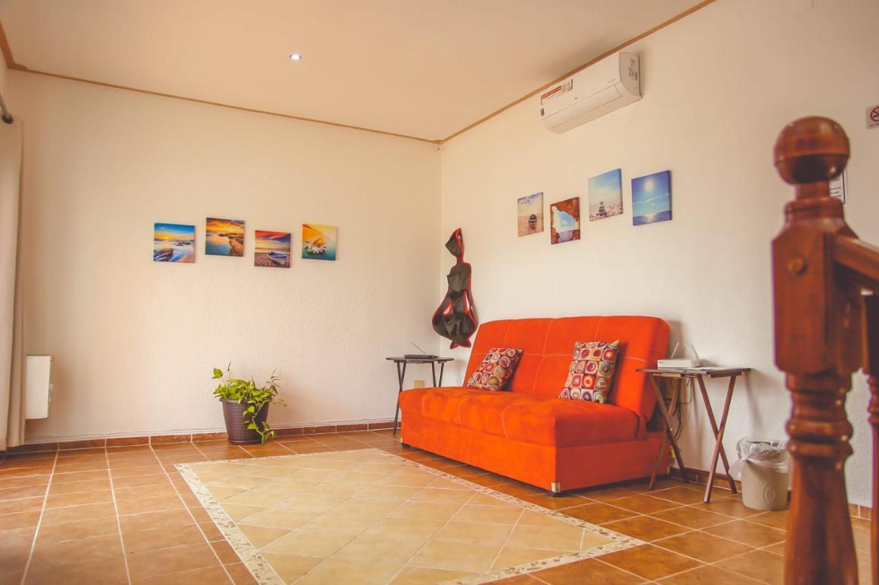 Casa Vacacional Los Naranjos Holiday home