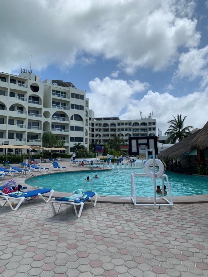 Ocean View Aquamarina Cancun