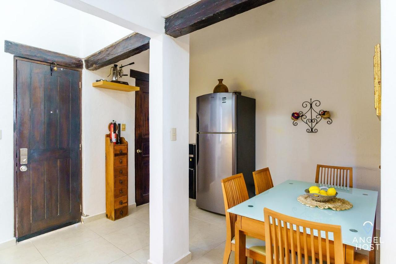 Holiday home Oceanside Townhome A Block To Beach Plus 3 Pools Onsite *