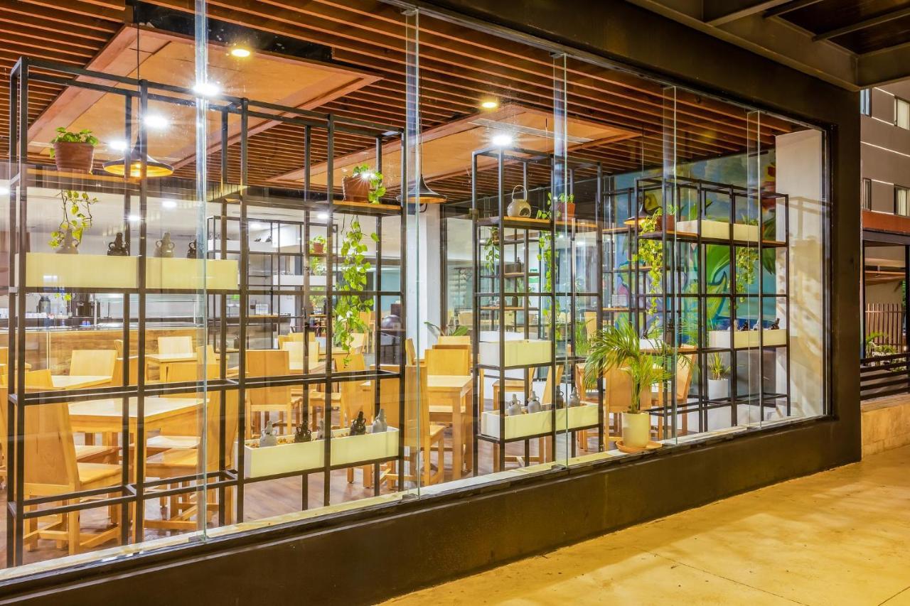 Hotel Wyndham Garden Downtown 4*