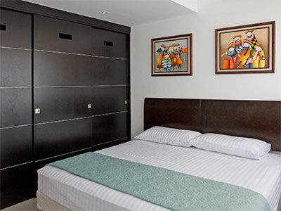 Torre Barcelona Suites