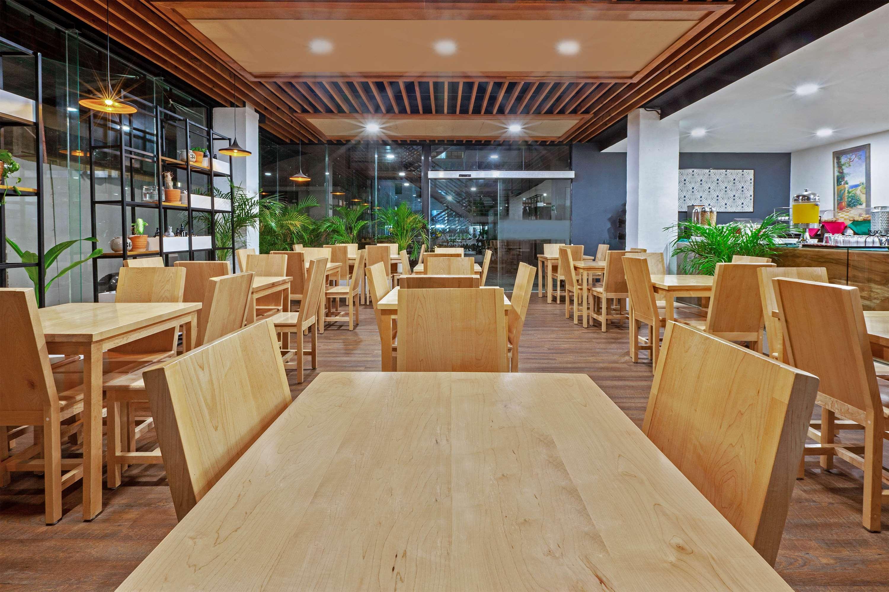 Wyndham Garden Downtown Hotel