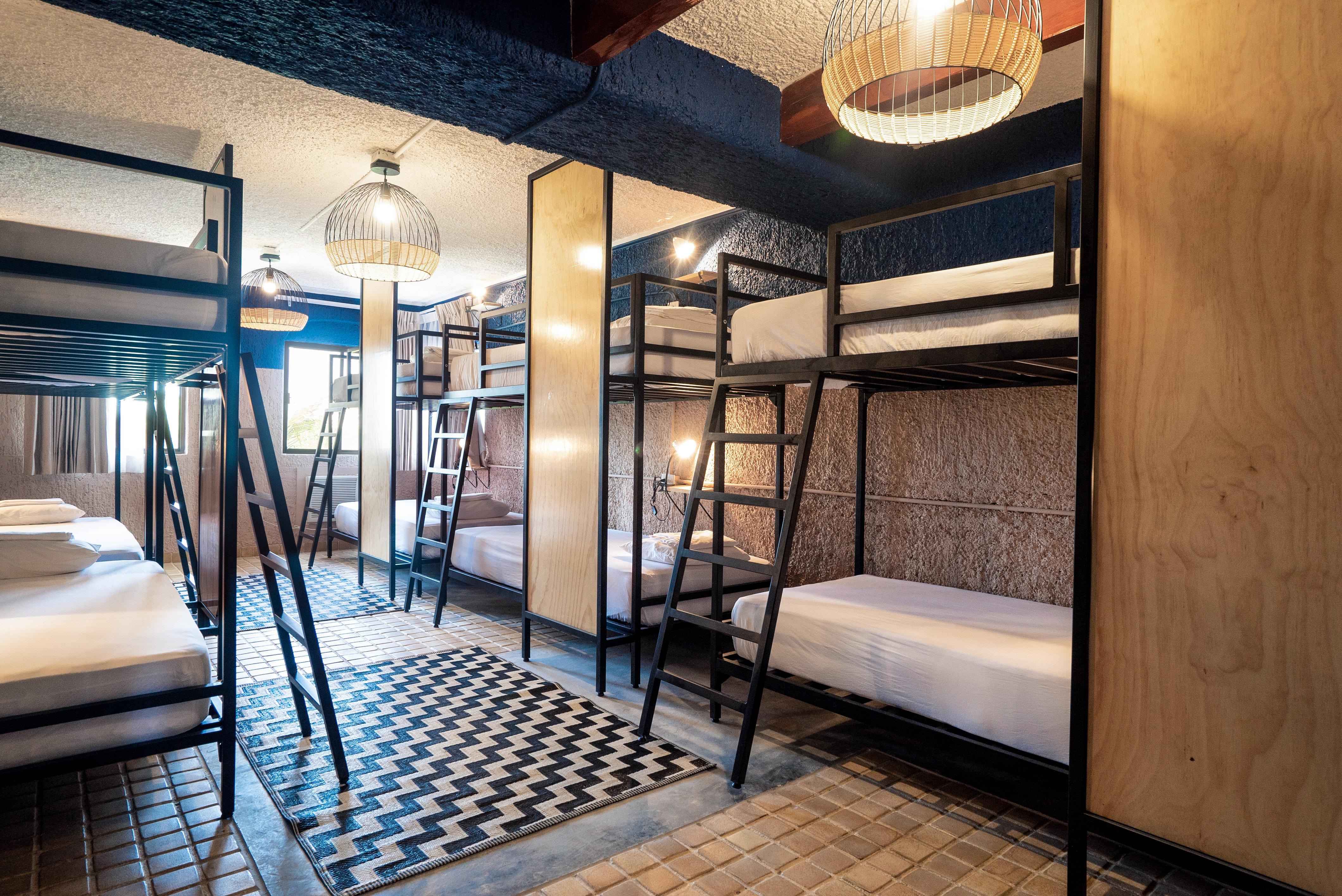 Zone Aparthotel 3*