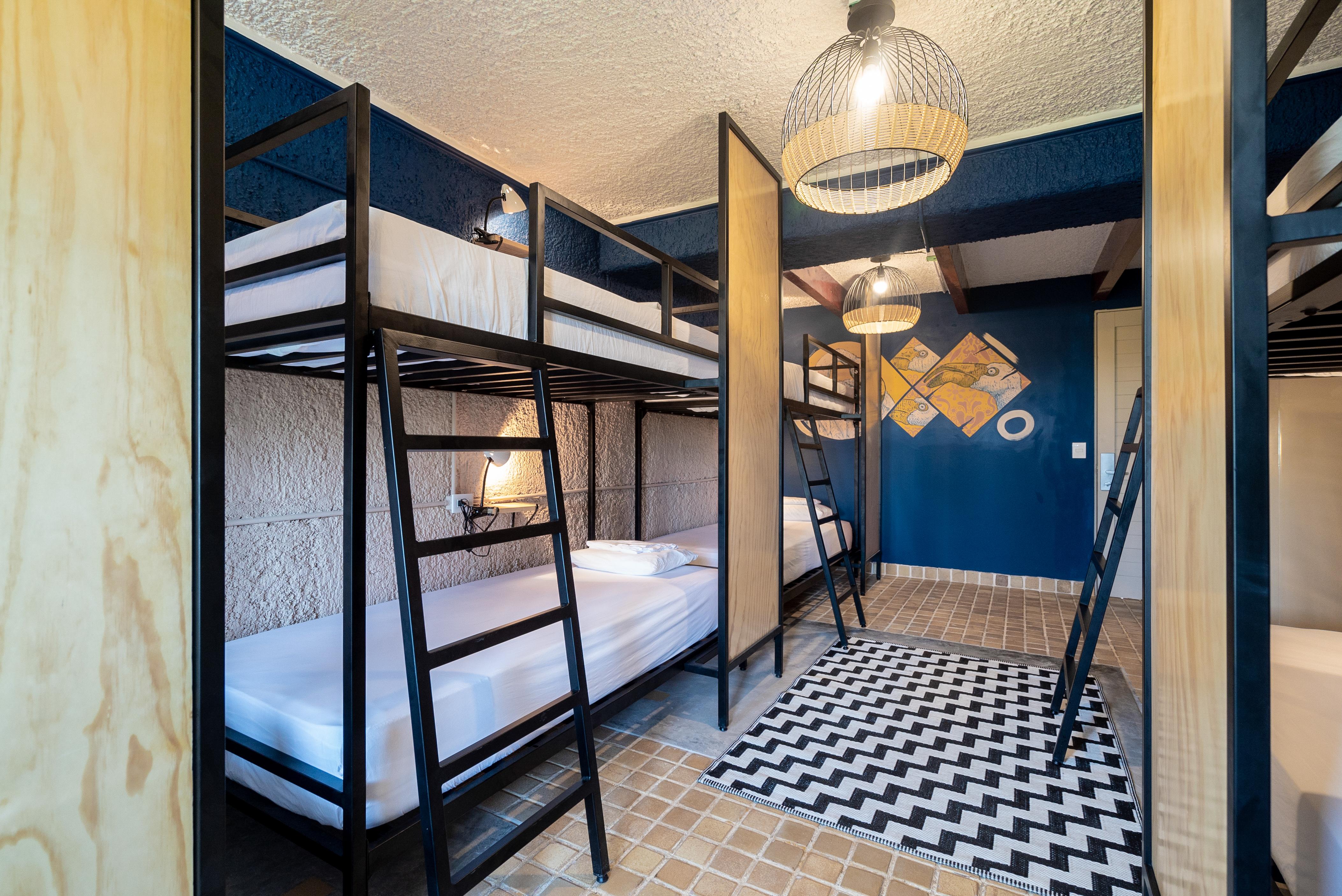 Zone Aparthotel 3*