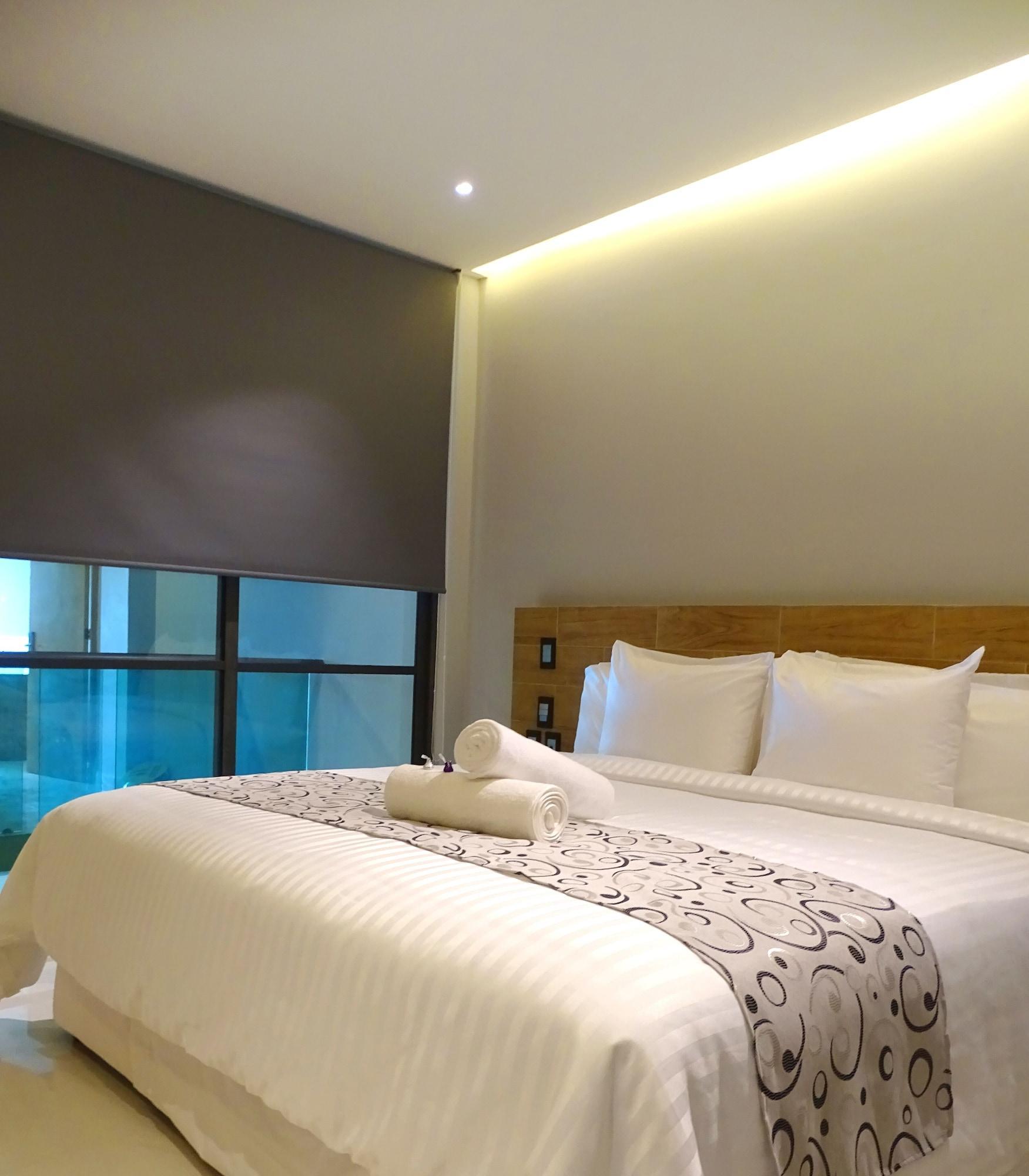 Kavia Hotel 4*